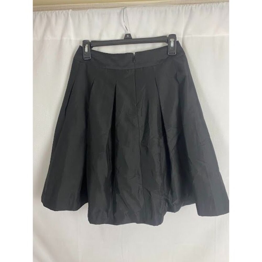 White House Black Market Black Formal Taffeta Holiday Skirt Women's Size‎ 2